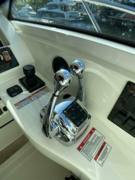 2010 Sea Ray 45 Sundancer