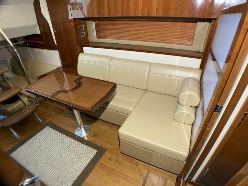 2010 Sea Ray 45 Sundancer