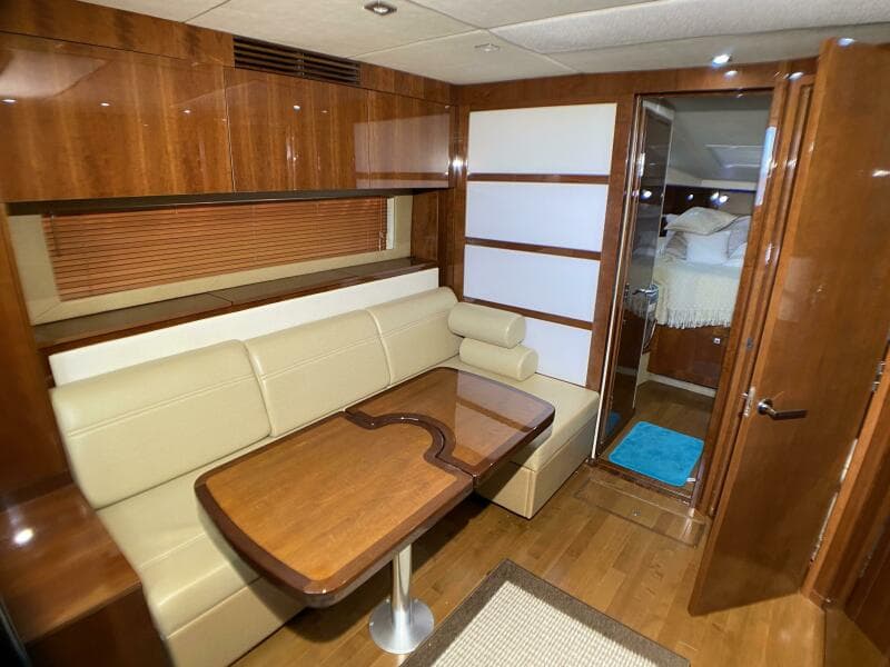 2010 Sea Ray 45 Sundancer