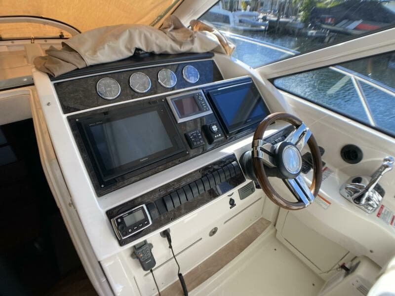 2010 Sea Ray 45 Sundancer
