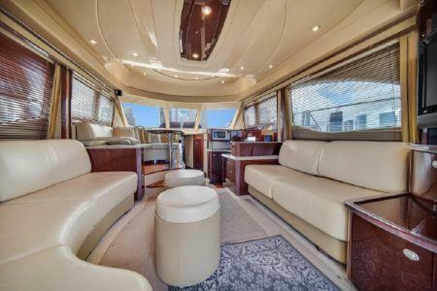 2007 Sea Ray 520 Sedan Bridge