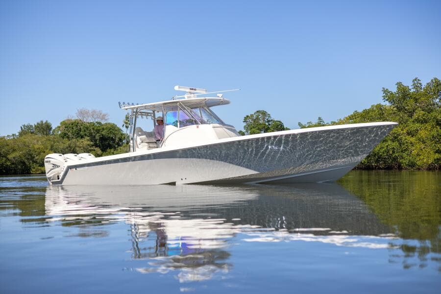 2021 Contender 39 FA