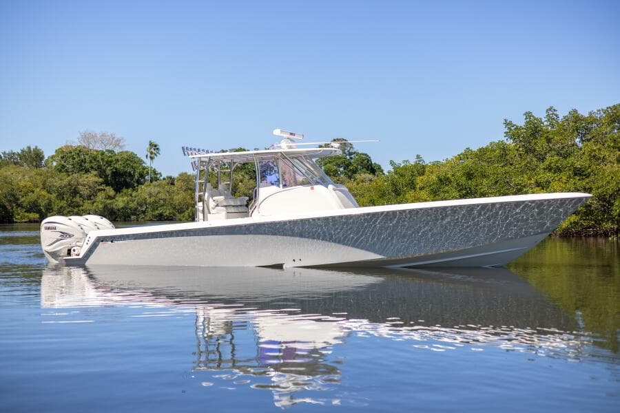 2021 Contender 39 FA