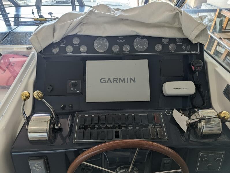 2003 Tiara Yachts 4000 Express