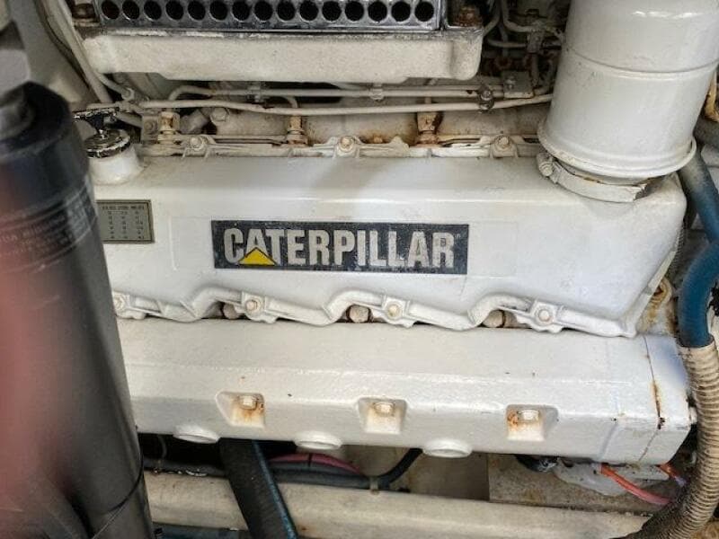 2000 Cabo 35 Express