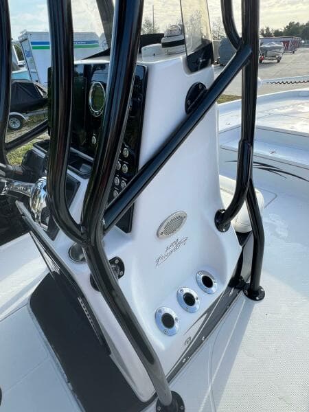 2016 Blue Wave 2400 Pure Bay