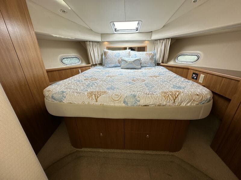2000 Bayliner 5288