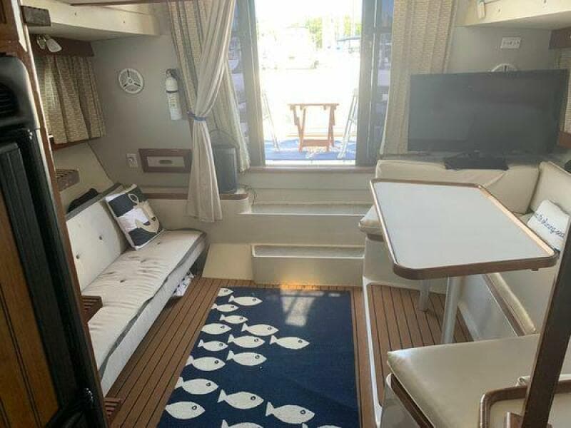 1990 Carver Mariner 3297