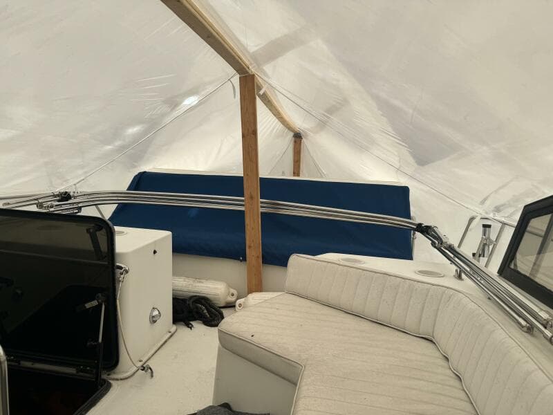 1990 Carver Mariner 3297