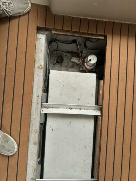 1990 Carver Mariner 3297