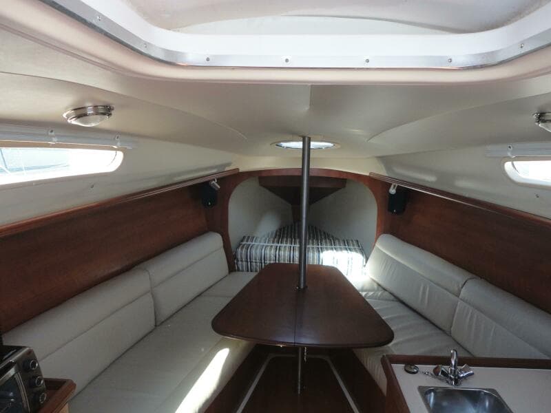 2013 Marlow-Hunter Hunter 27