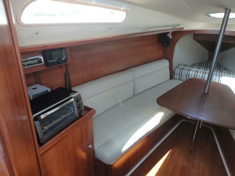 2013 Marlow-Hunter Hunter 27