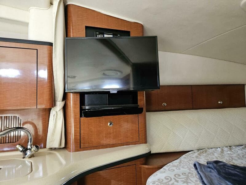 2004 Sea Ray 320