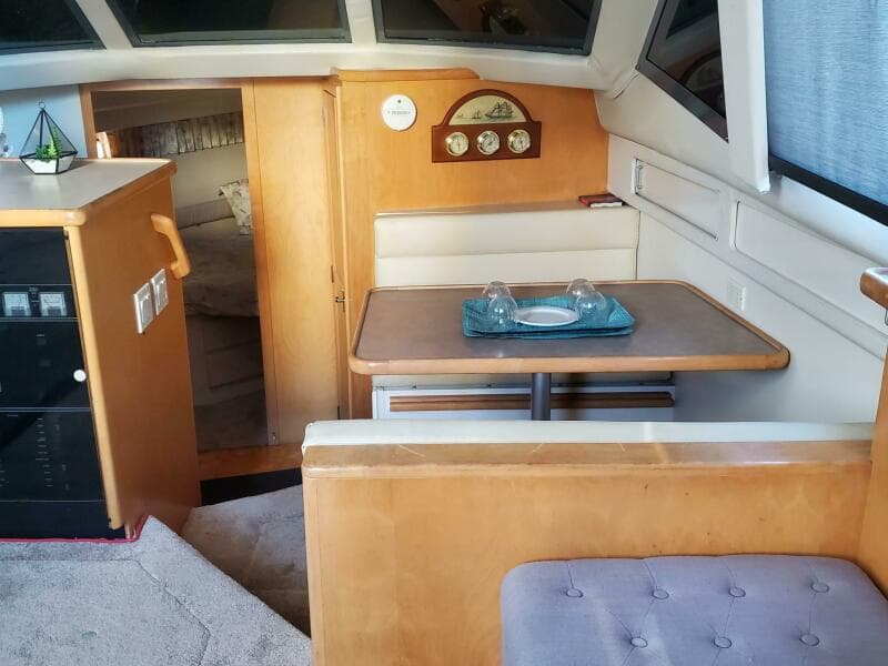 1996 Carver 355 - Photo 16
