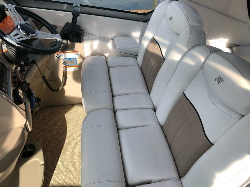 2007 Four Winns 318 Vista