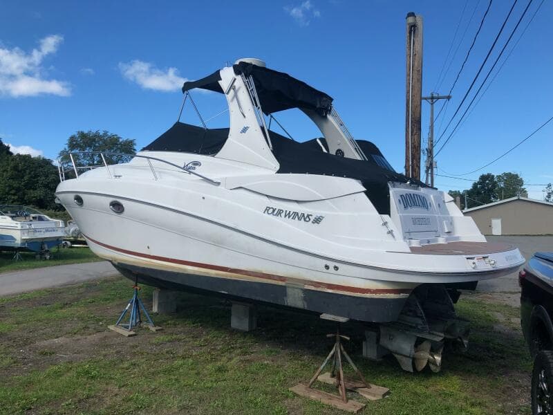 2007 Four Winns 318 Vista