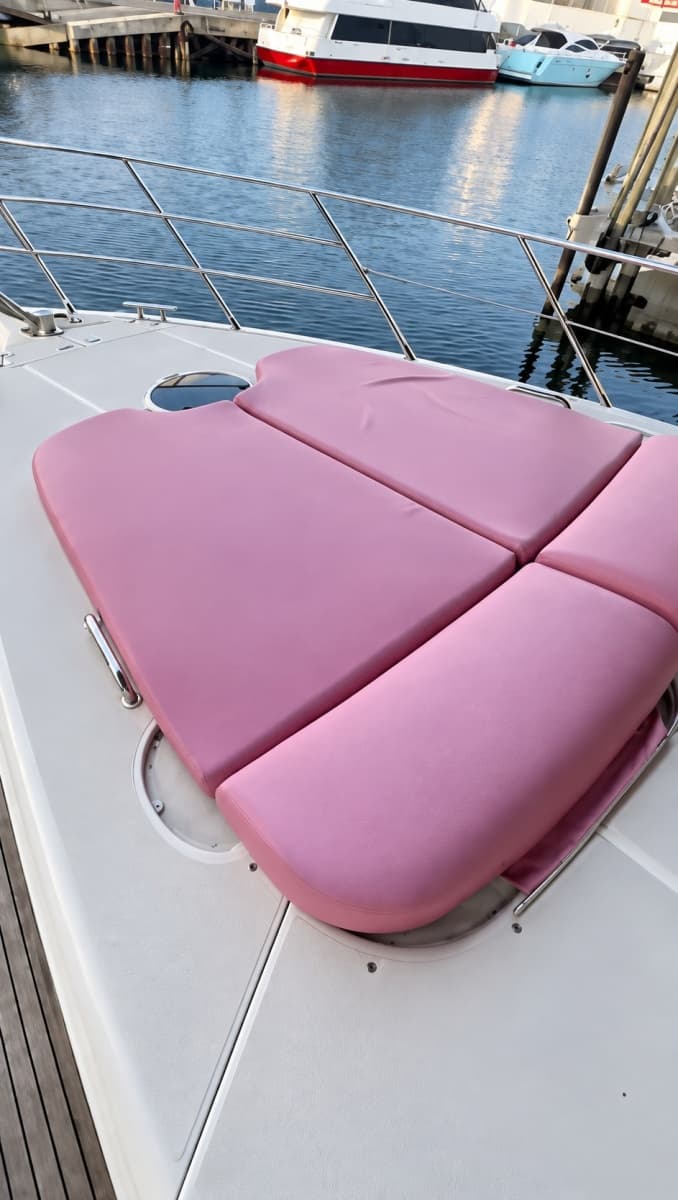 2004 Azimut 62 - Photo 44