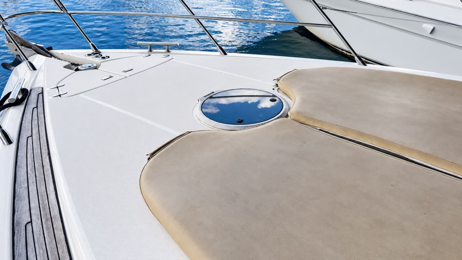 2004 Azimut 62 - Photo 37