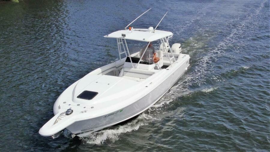2003 Intrepid 32