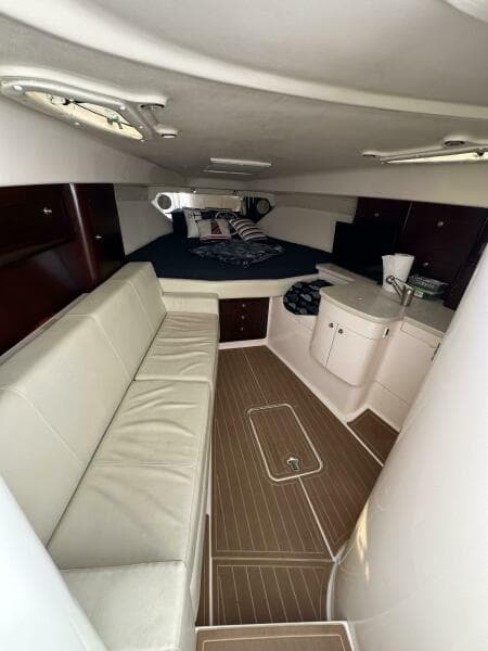 2002 Intrepid 377 Walkaround Cuddy