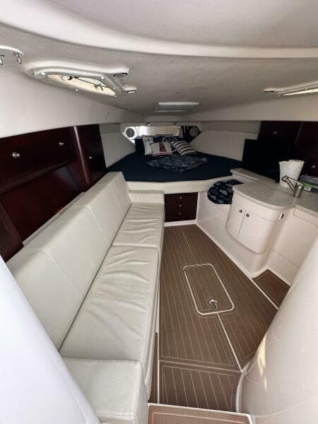 2002 Intrepid 377 Walkaround Cuddy