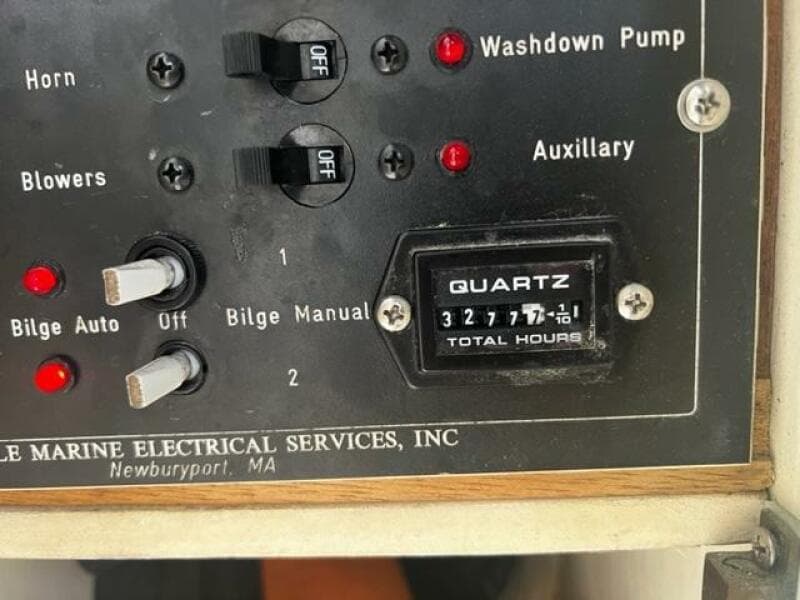 LITTLE EVA_Genset Breaker