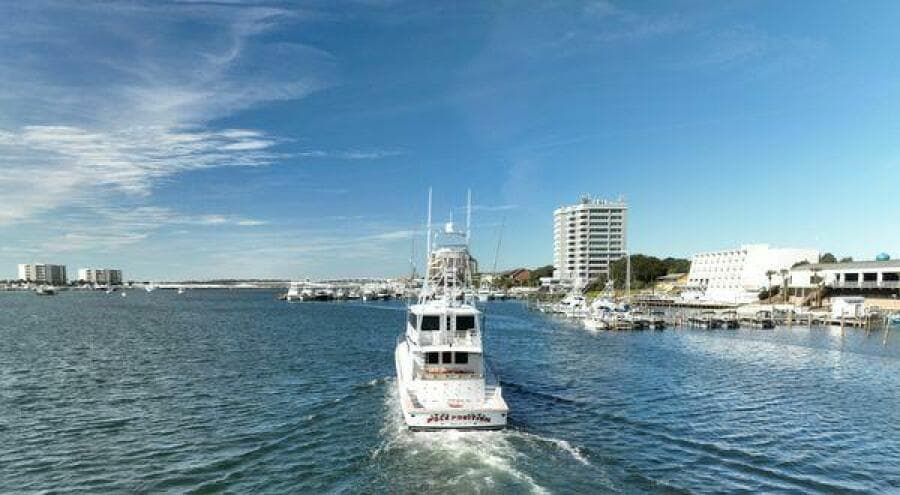 1997 Hatteras 90 - Photo 97