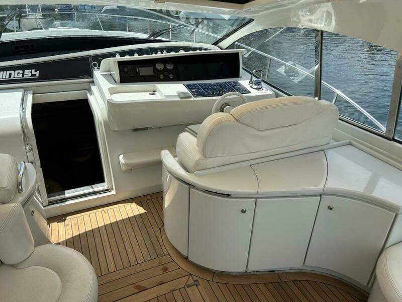 1999 Pershing 54