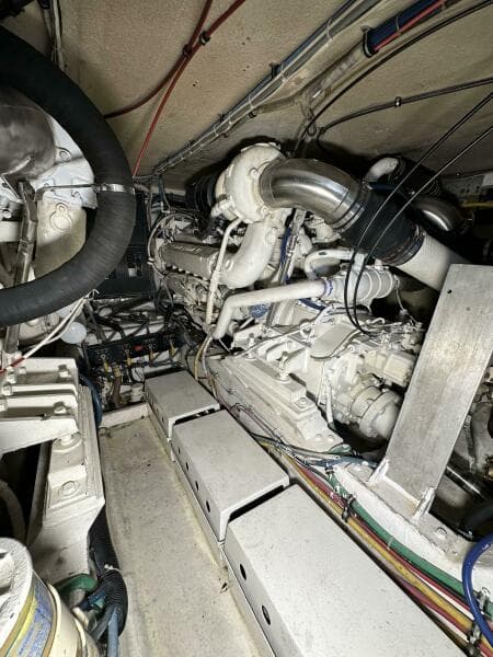 1992 Hatteras 50 Convertible