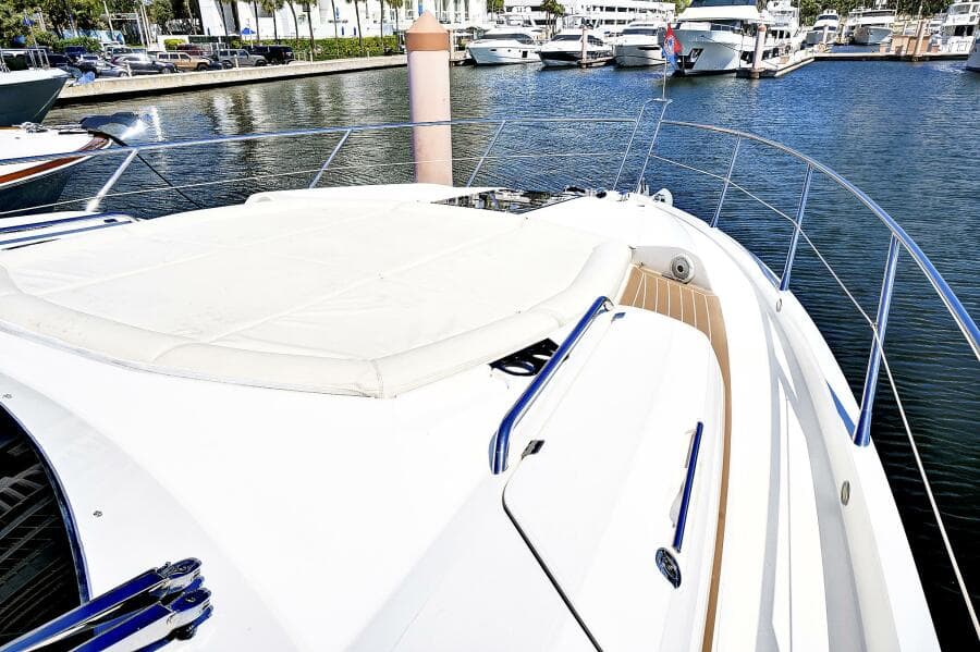 2017 Sunseeker 68 Sport Yacht