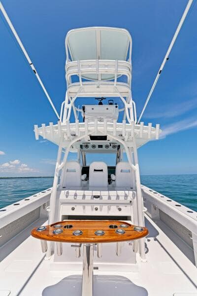 2023 Barker Boatworks 40 HPC Cockpit