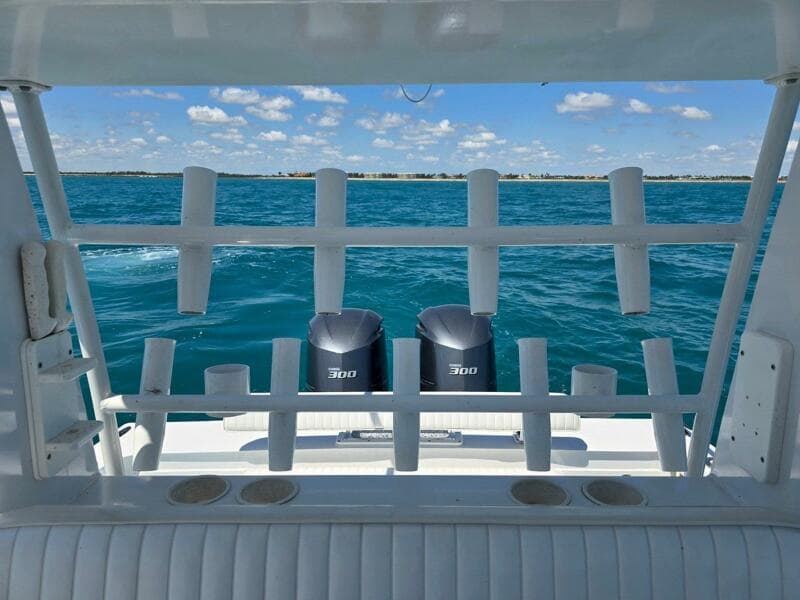2012 Contender Custom 33 Center Console