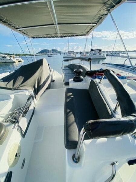 2010 Lagoon 440