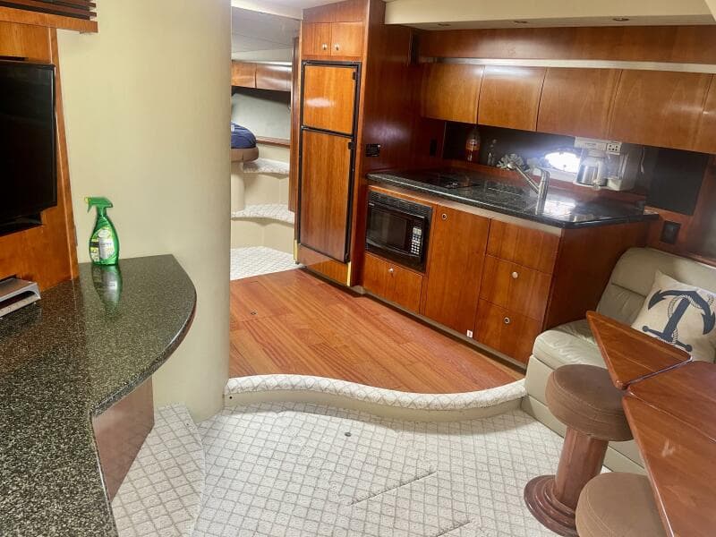 2006 Cruisers Yachts 420 Express