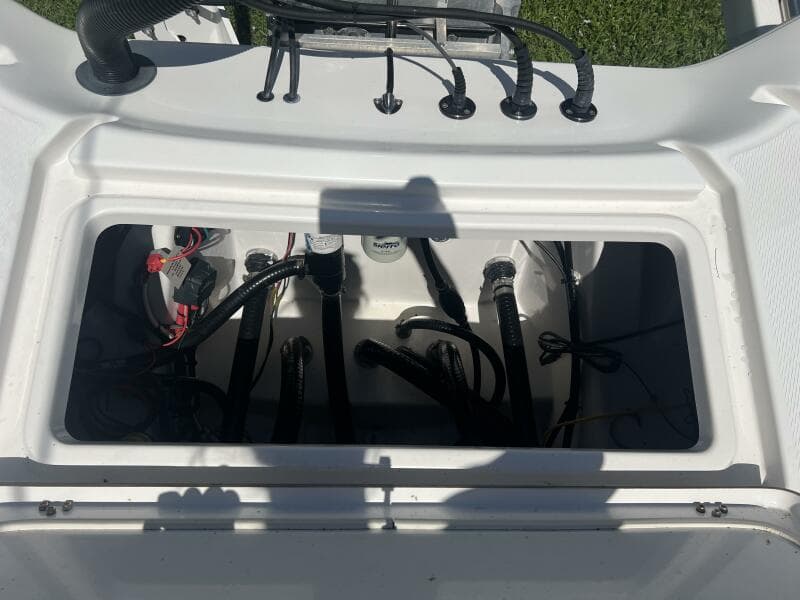 2019 Blue Wave 2800 Pure Hybrid