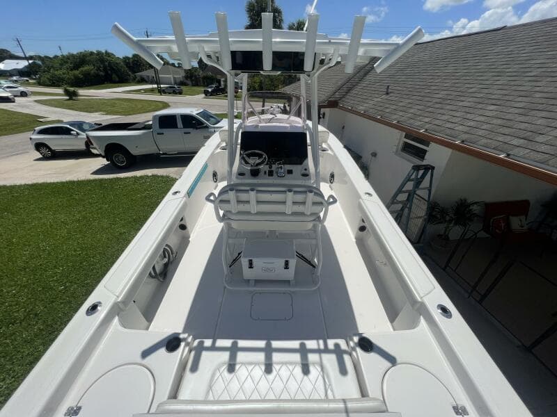 2019 Blue Wave 2800 Pure Hybrid