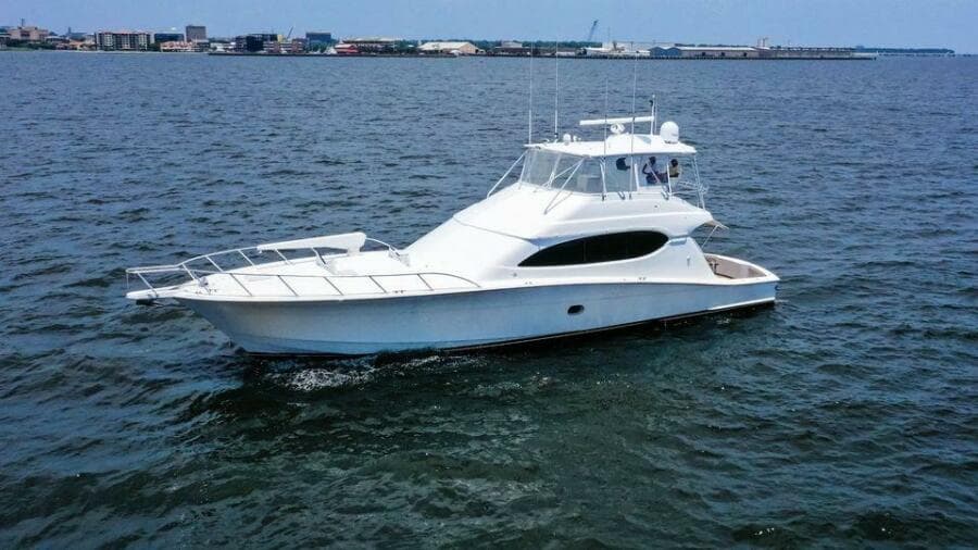 2007 Hatteras 68 Convertible
