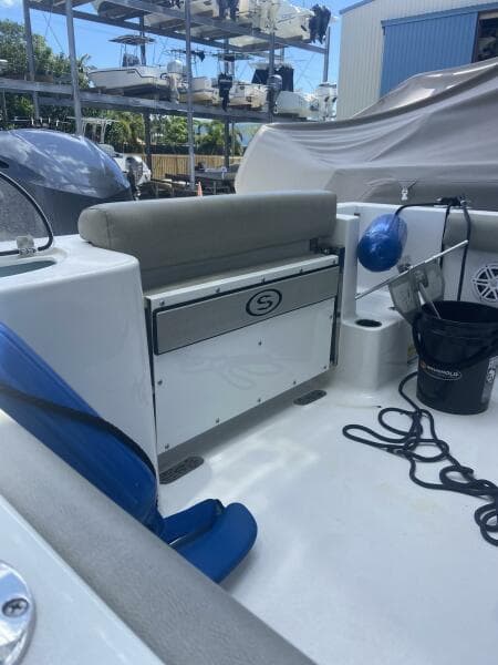2022 Sportsman Open 232 Center Console