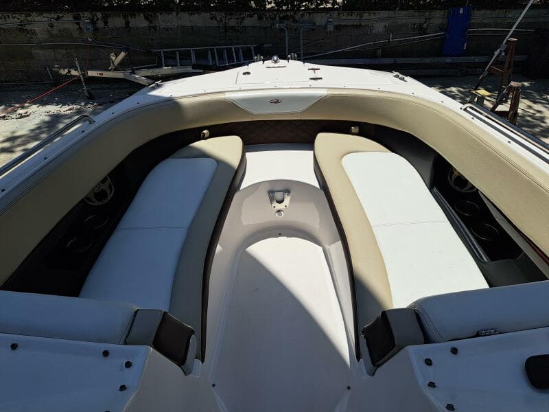 2014 Regal 2700 Bowrider