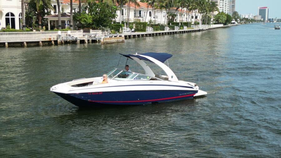 2014 Regal 2700 Bowrider