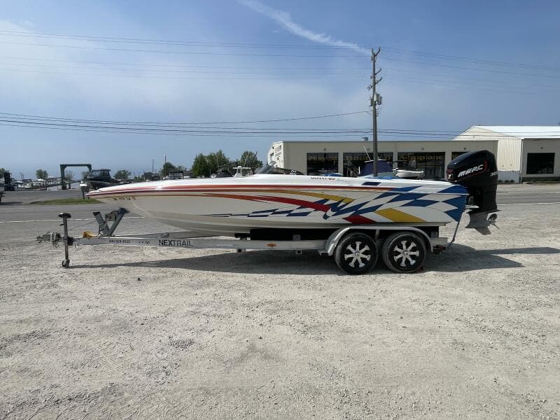 2000 Advantage 21 SR Outboard