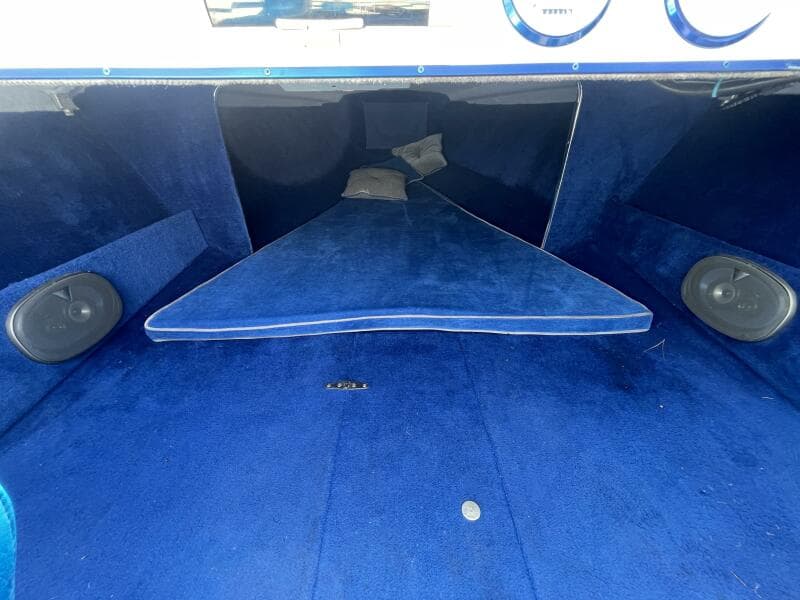 2000 Advantage 21 SR Outboard