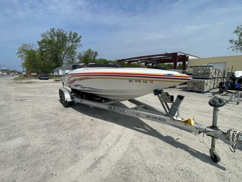 2000 Advantage 21 SR Outboard