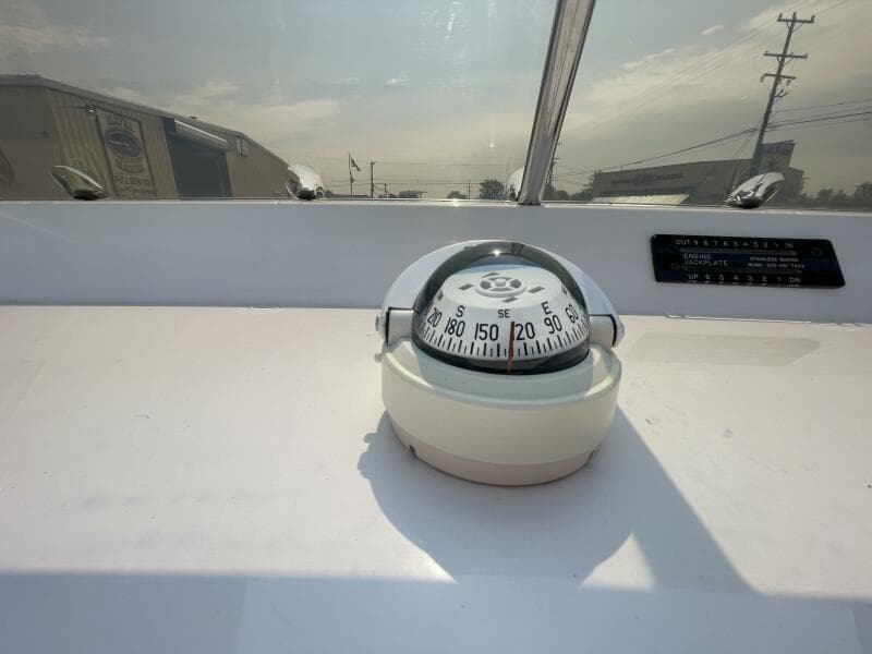 2000 Advantage 21 SR Outboard