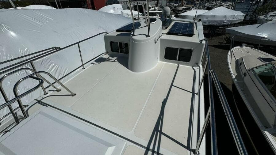 2001 American Tug 34