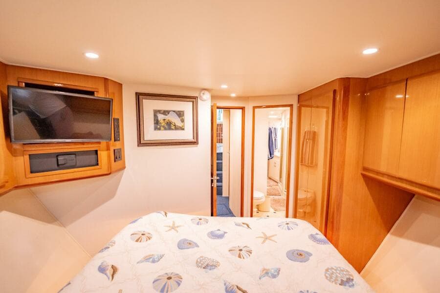 2000 Viking 60 Cockpit Sport Yacht