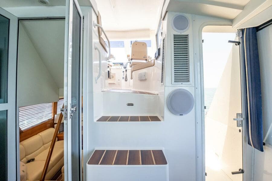 2000 Viking 60 Cockpit Sport Yacht