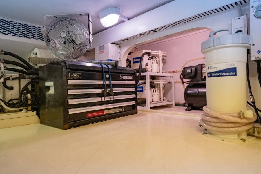 2000 Viking 60 Cockpit Sport Yacht