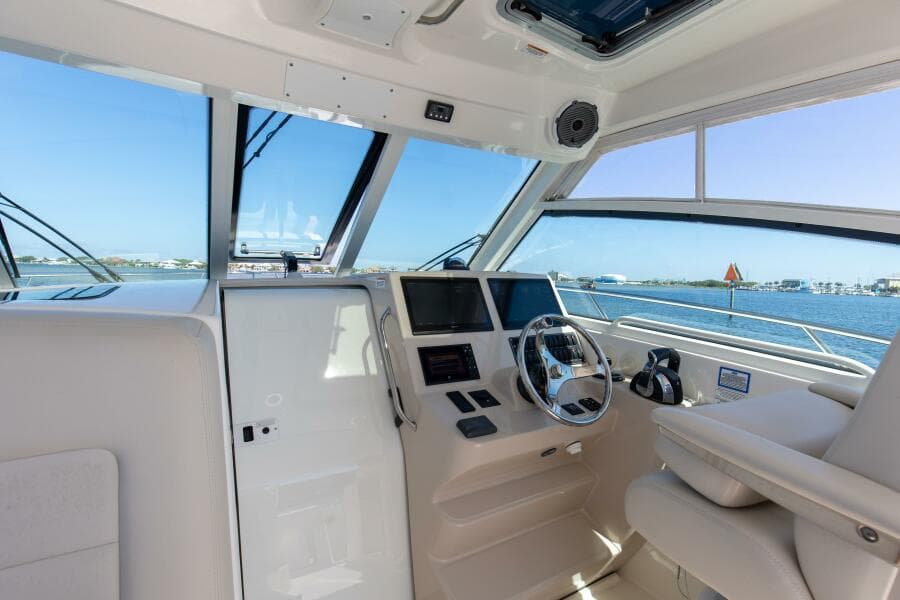 2019 Boston Whaler 345 Conquest Bridge 1