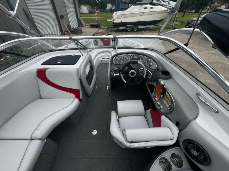 2005 Correct Craft Air Nautique 226